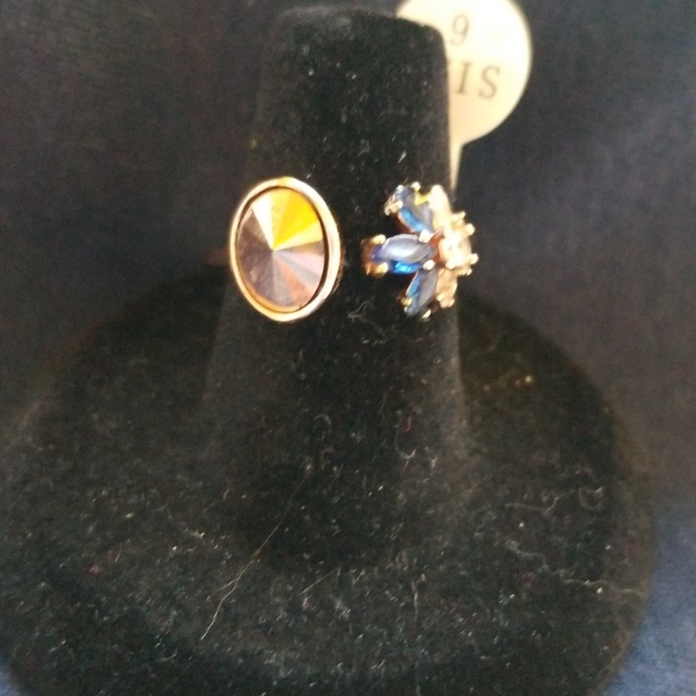 Women's ring